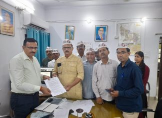 विद्युत समस्याओं को लेकर बुंदेलखंड क्रांति दल द्वारा मुख्य अभियंता विद्युत को ज्ञापन