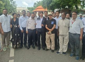 पुरानी तहसील के डीड राइटर व अधिवक्ताओं ने मांगा वैकल्पिक स्थान
