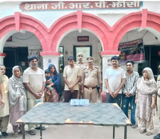 ट्रेन व प्लेटफार्म पर चोरी करने वाला गुजरात का शातिर चोर परिवार हत्थे चढ़ा