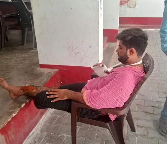 अवैध खनन की शिकायत पर कुचलने का प्रयास, फायरिंग
