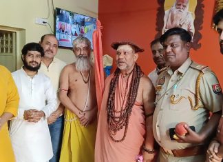 महाकाली मंदिर पहुंचे जगद्गुरु शंकराचार्य, गाय माता का पोषण व संरक्षण का दिया संदेश