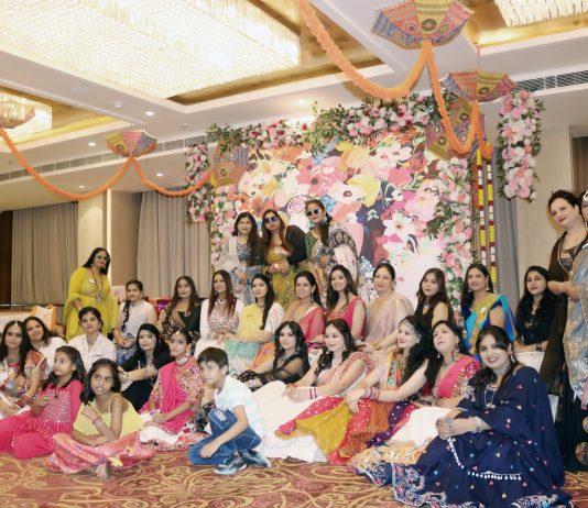मणिकर्णिका वूमेन्स क्लब के नवरात्रि उत्सव मेंडॉ. फेरी चंदेल बनीं डांडिया क्वीन
