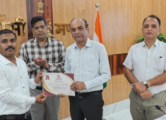 रेल मंडल के हेमंत कुमार वर्मा बने सितंबर के सर्वश्रेष्ठ कर्मचारी